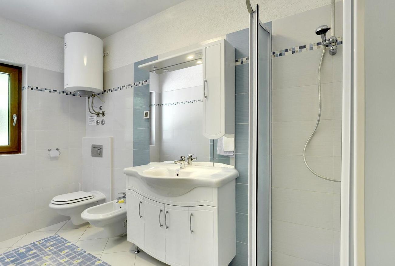 Villa Bella Lupoglav  Zewnętrze zdjęcie